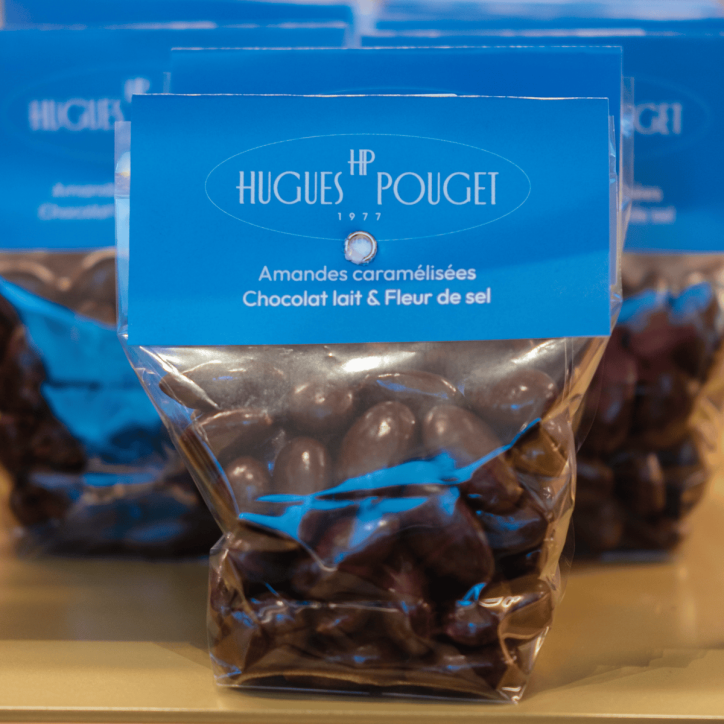 Amandes Caramélisées Chocolat au Lait & Fleur de Sel | Hugues Pouget