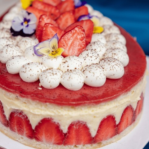 Entremets de Pâques Fraisier à partager