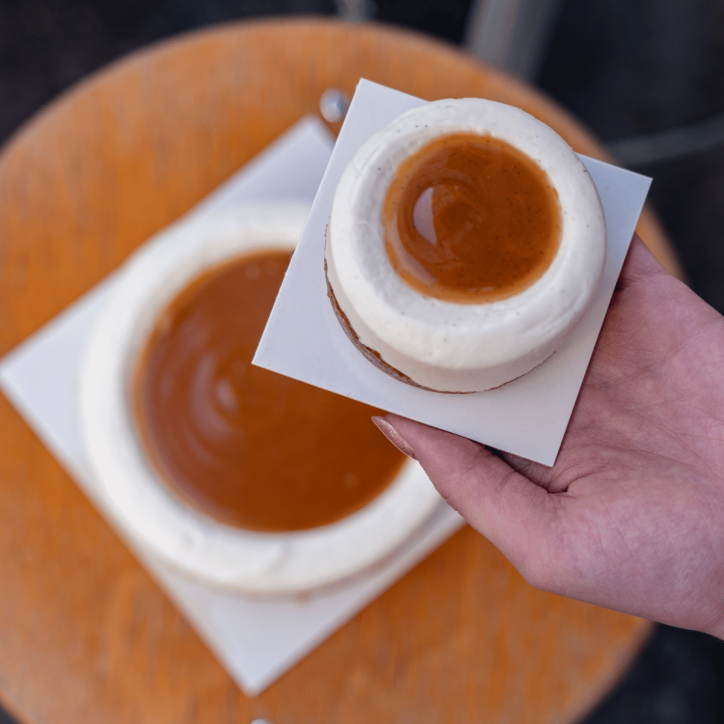 Entremets Vanille des Comores & Caramel fudge | Hugues Pouget Paris