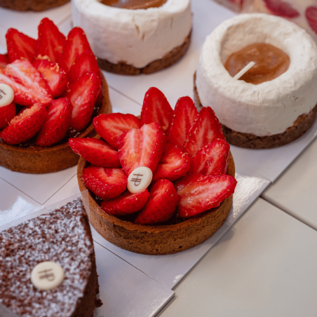 Part de Tarte Fraise Française - Pâtissier-Chocolatier Luxe - Paris